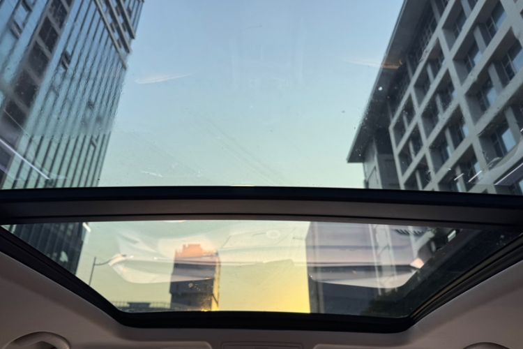 Used Volkswagen Tiguan L 2017 330TSI Automatic Two-Wheel Drive Luxury Edition
