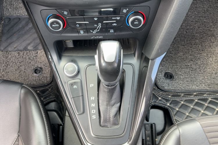 Used Ford Focus 2017 Sedan EcoBoost 180 Automatic Elite Model
