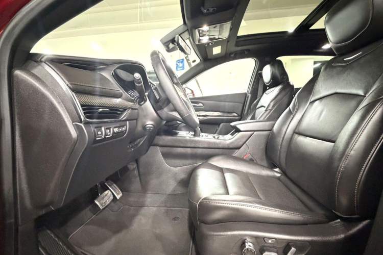 Used Cadillac XT4 2022 28T Four-Wheel Drive Platinum Edition