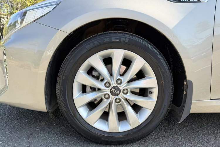 Used Kia K5 2016 1.6T Automatic LUX
