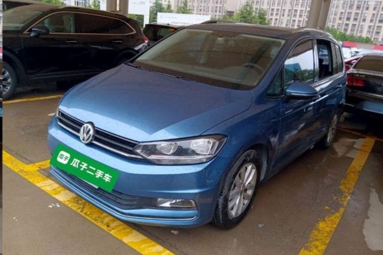 Used Volkswagen Touran 2018 Volkswagen Touran L 280TSI DSG Comfort Edition 7 Seats China VI Standard