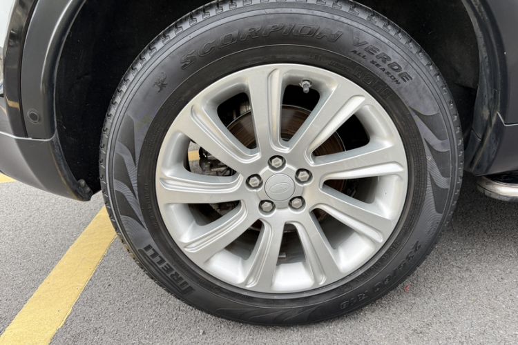 Used Land Rover Discovery Sport 2019 240 PS SE Version China VI Standard