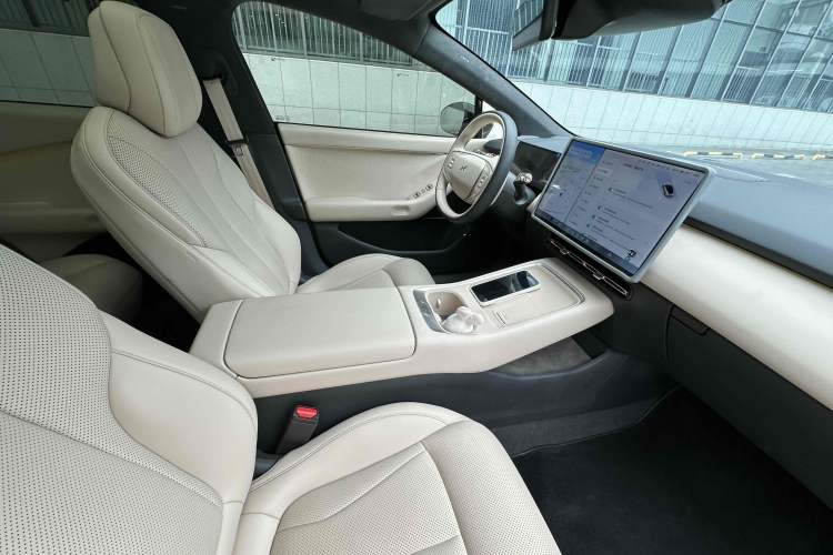 Used XPeng P7+ 2024 Long-Range Max
