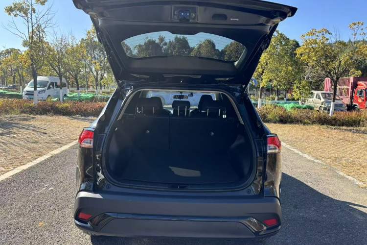 Used Toyota FRONTLANDER 2024 2.0L CVT Elite Plus Edition
