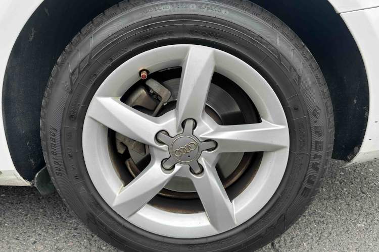 Used Audi A4L 2015 35 TFSI Automatic Standard Model
