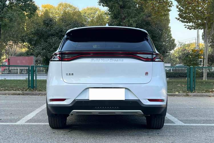 Used BYD Tang 2019 2.0T Automatic SmartConnect Luxury Version 5 Seats China VI Standard