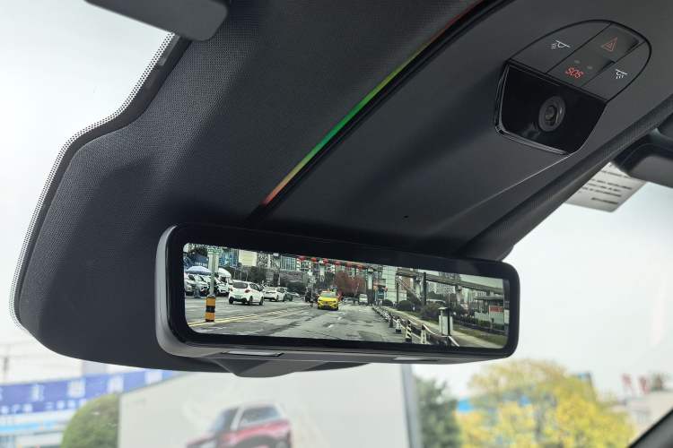 Used  12 2025 Max All-Electric Version
