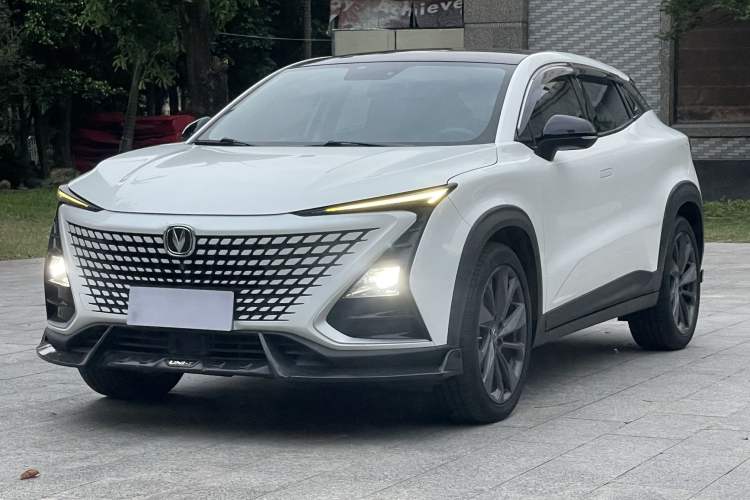 Used Changan UNI-T 2020 1.5T Prestige Version