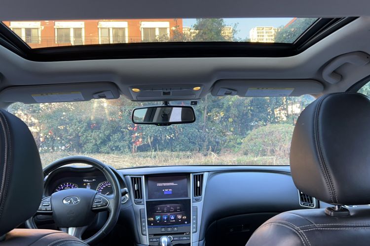 Used Infiniti Q50L 2016 2.0T Enjoyment Edition
