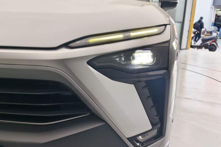 Used Nio ES8 2020 415 km Signature Edition 6-Seater Version
