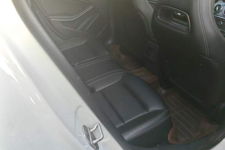 Used Mercedes-Benz GLA 2016 GLA 220 4MATIC Fashion Edition
