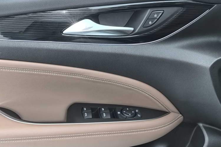 Used Buick Regal 2024 28T Luxury Edition
