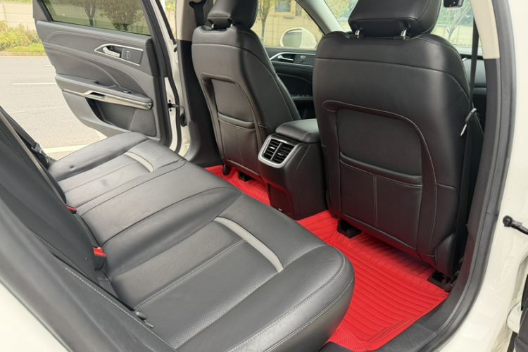 Used Ford Taurus 2015 EcoBoost 245 Luxury Model
