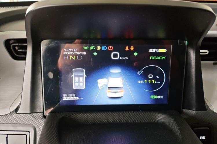 Used Wuling Hongguang MINIEV 2021 Macaron Fashion Model Lithium Iron Phosphate
