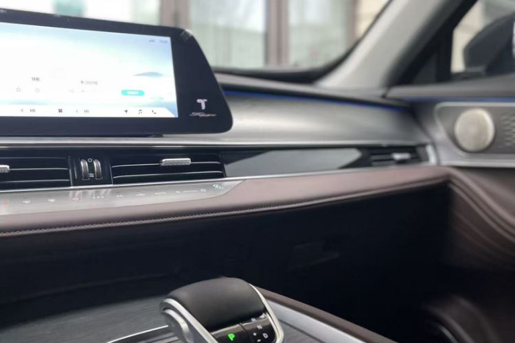 Used Chery Tiggo 8 PRO 2024 Champion Edition 390T Two-Wheel Drive Peak Version 5 Seats