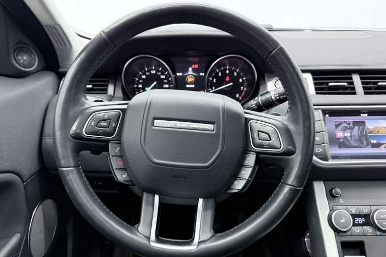 Used Land Rover Range Rover Evoque 2017 2.0T SE Smart Glow Edition
