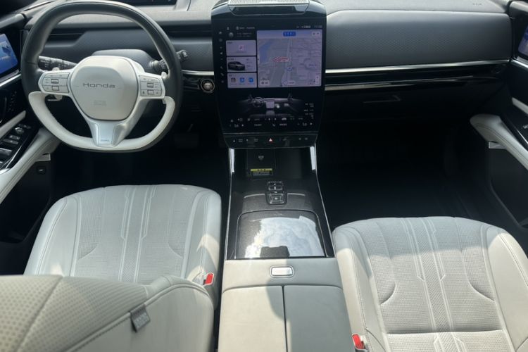 Used Honda S7 2025 Navigator Edition