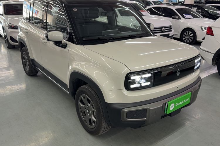 Used Baojun Spark EUV 
