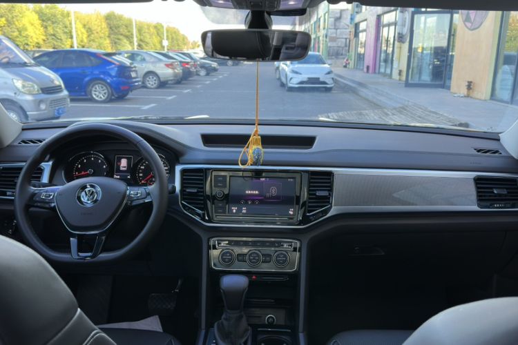 Used Volkswagen Teramont 2019 330TSI Two-Wheel-Drive Luxury Edition China VI Standard
