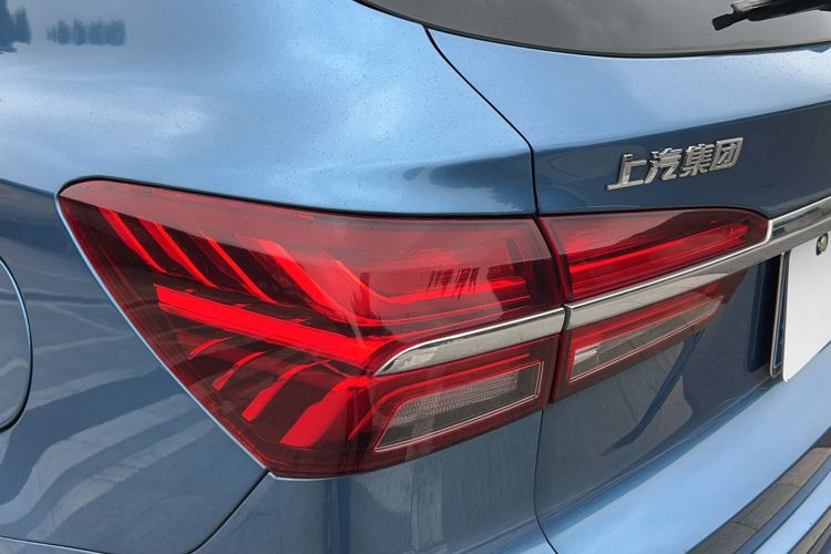 Used Roewe RX5 2016 20T Two-Wheel Drive Automatic Internet Smart Edition
