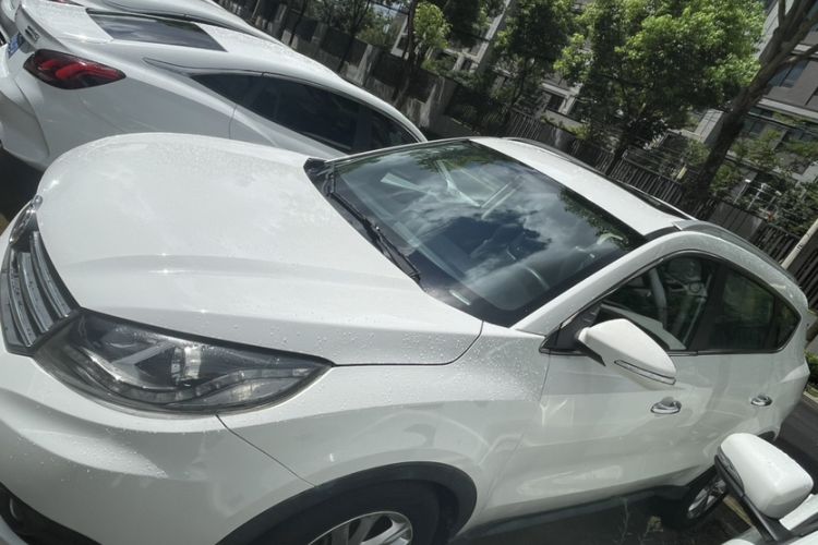 Used Dongfeng Fengon 580 2016 Revised Version 1.5T CVT Comfort Edition
