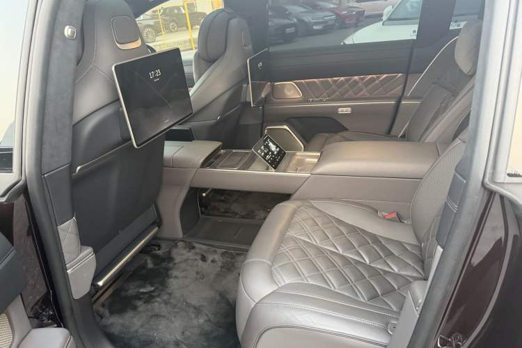 Used Nio ET9 2025 100 kWh
