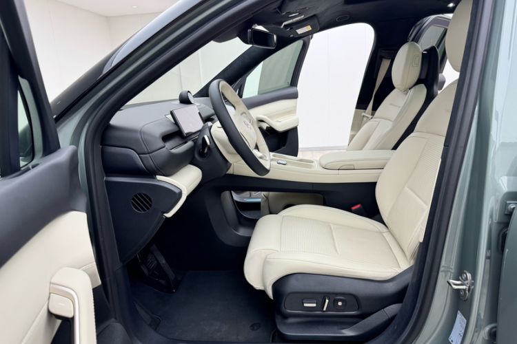 Used Nio ES6 2023 75 kWh
