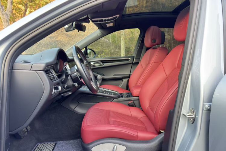 Used Porsche Macan 2021 Macan S 3.0T