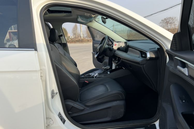 Used Ford Escort 2021 1.5L Automatic Diamond Edition
