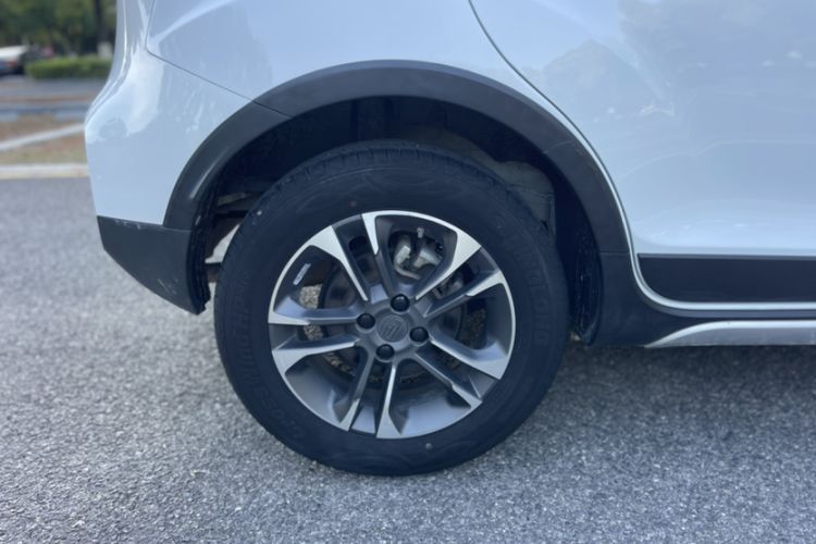 Used Geely Auto Vision X3 2019 Upgraded Model 1.5L CVT Prestige Version