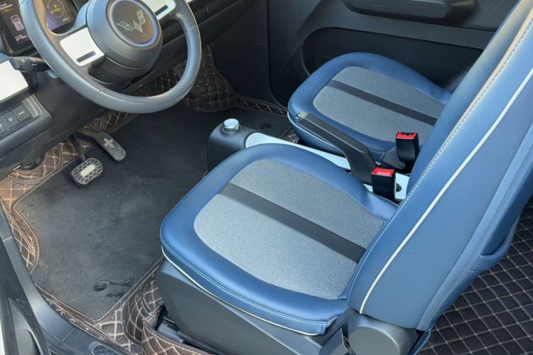 Used Wuling Hongguang MINIEV 2022 GAMEBOY 200km Gaming Edition with Lithium Iron Phosphate
