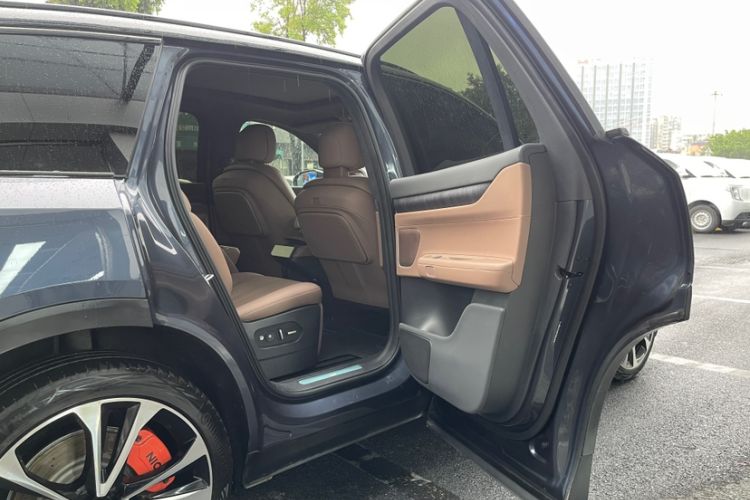 Used Nio ES8 2023 100kWh Signature Edition