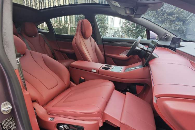 Used Hima Luxeed R7 2025 Range-Extended Version 251 km Max
