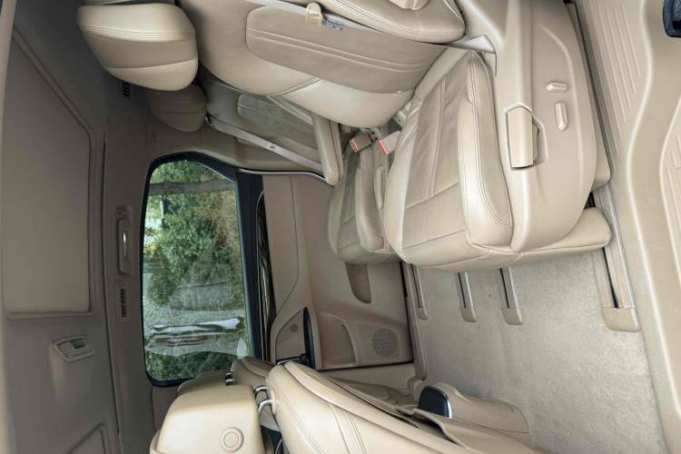 Used Buick GL8 2017 ES 28T Luxury Model China V Standard
