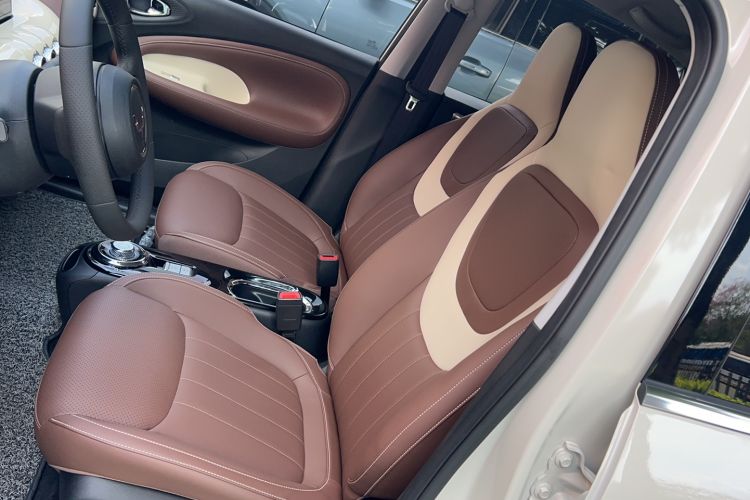 Used Wuling Bingo 2023 333 km Lingxi Connected+ Version
