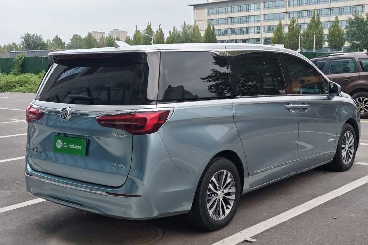 Used Buick GL8 2021 ES Landtrek 653T Comfort Edition