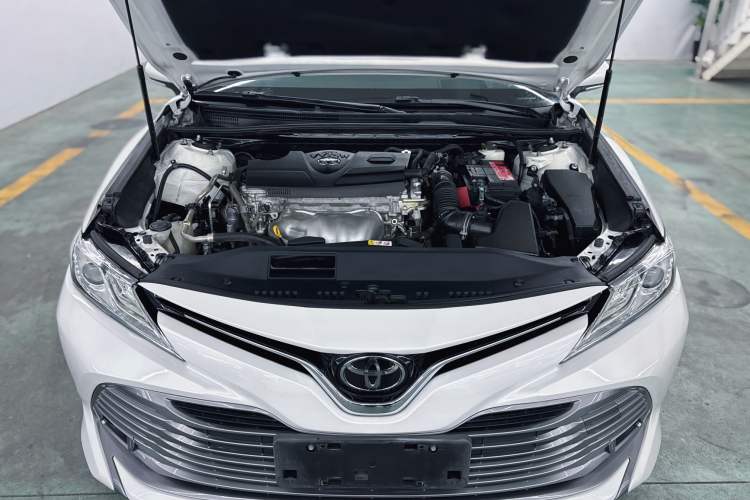 Used Toyota Camry 2018 2.0G Luxury Edition