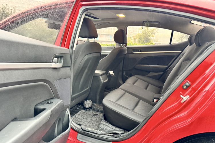 Used Hyundai Elantra 2016 1.6L Automatic ZhiXuan – Elite Version