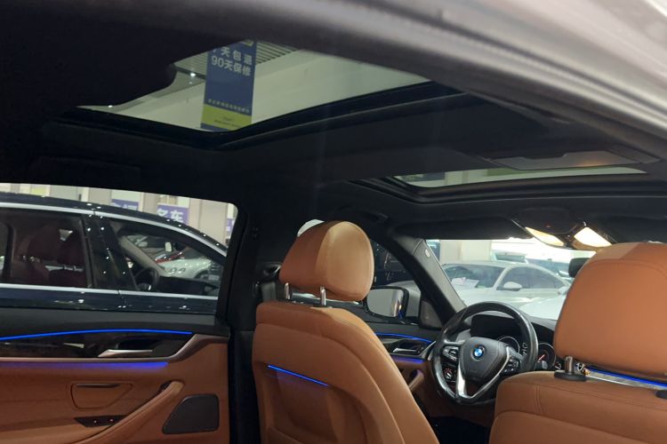 Used BMW 5 Series 2018 530Li Leading Model M Sport Package