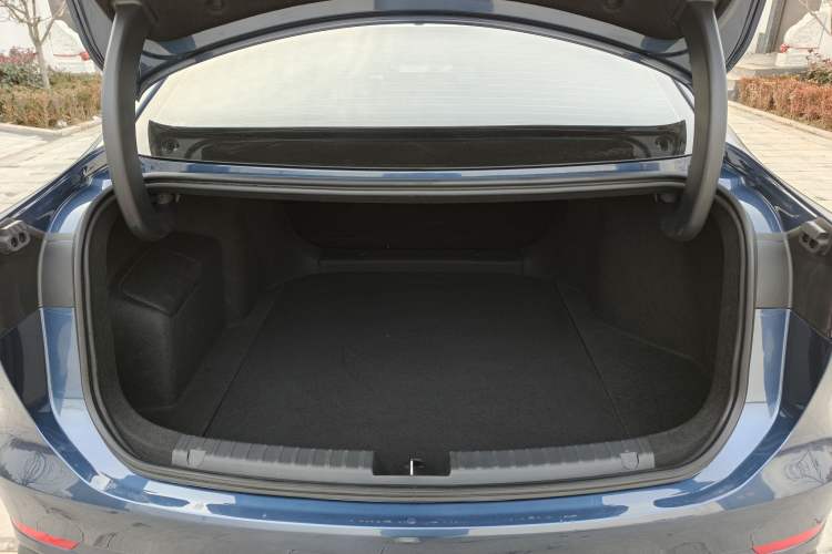 Used  Galaxy A7 2025 Model EM-i 150km Exploration+ Edition