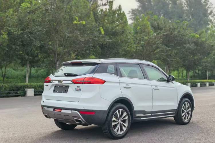 Used Geely Auto Emgrand X7 Sport 2016 2.0L Manual ZhiShang Version