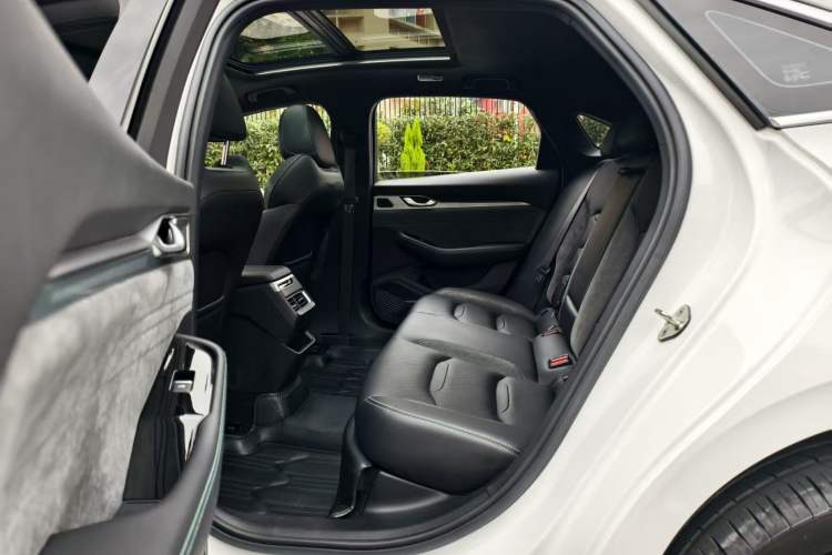 Used Geely Auto Preface 2023 2.0TD "Only This Verdant Green" Edition
