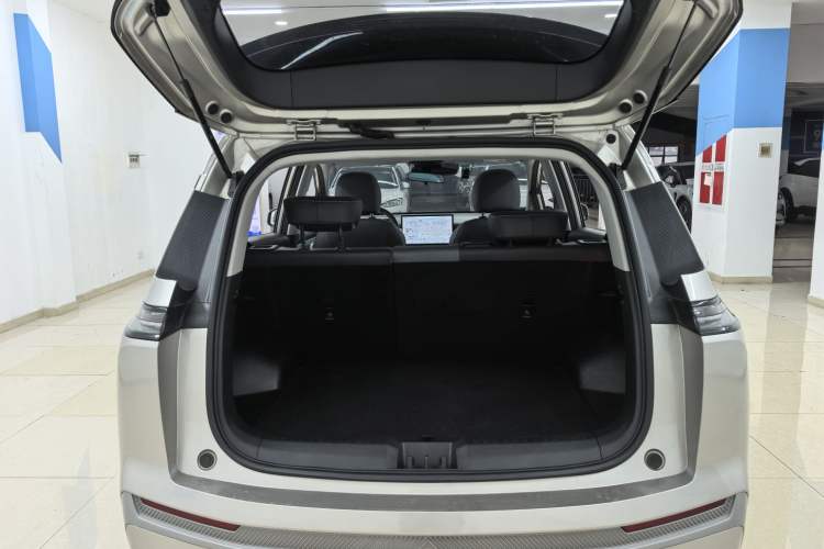 Used AION Y 2023 Younger Star Edition
