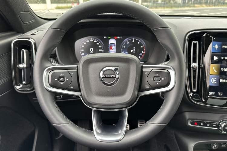 Used Volvo XC40 2022 T4 Four-Wheel Drive Smart & Dynamic Sport Edition