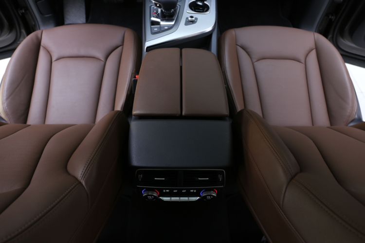 Used Audi Q7 2018 40 TFSI Comfort Model
