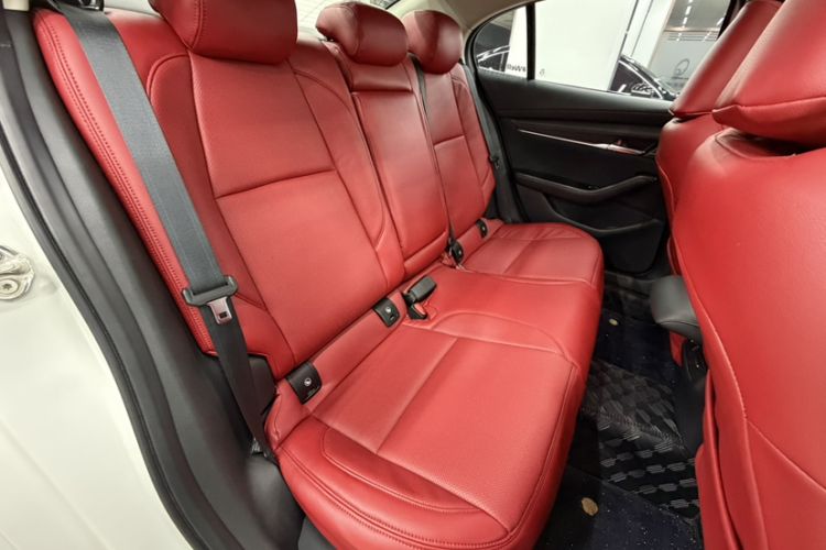 Used Mazda Mazda 3 Axela 2021 2.0L Automatic ZhiXuan Edition
