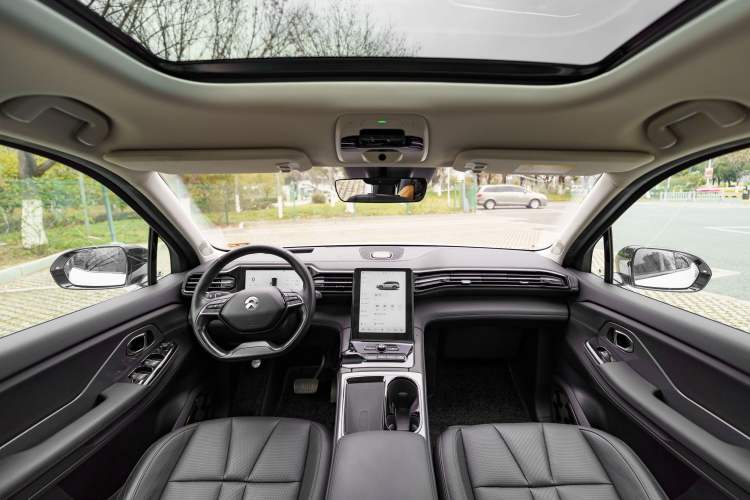 Used Nio ES8 2018 355 km Base Version 6-Seater Edition
