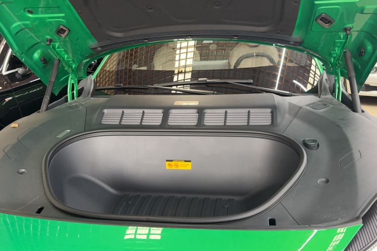 Used  YU7 2025 Ultra-Long Range Rear-Wheel Drive Version
