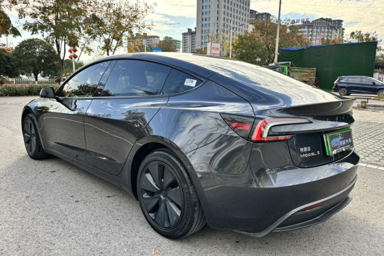 Used Tesla Model 3 2023 Rear-Wheel-Drive Version
