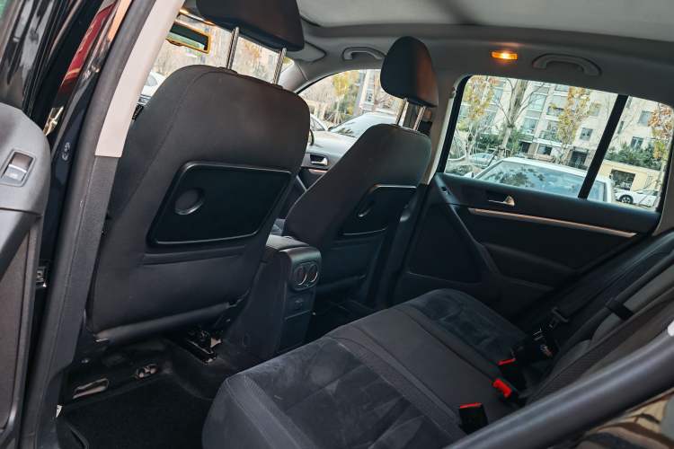 Used Volkswagen Tiguan 2016 2.0 TSI Four-Wheel Drive Standard Version
